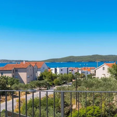 Kuca Za Odmor - Sibenik * Brodarica (Sibenik-Knin)