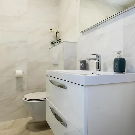 Kuca Za Odmor - Sibenik * Brodarica (Sibenik-Knin)