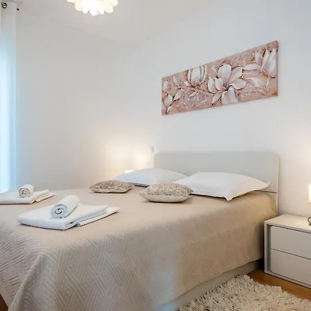 Kuca Za Odmor - Sibenik * Brodarica