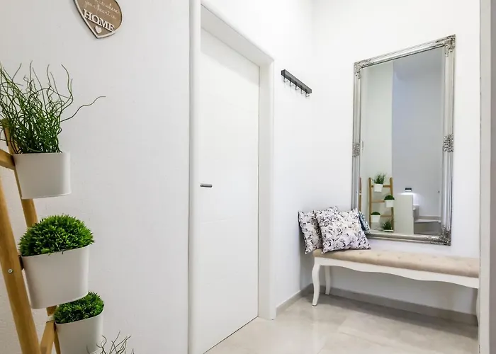 Kuca Za Odmor - Sibenik * 브로다리카